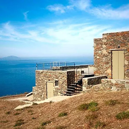 Deep Blue Villas, 4* Szérifosz